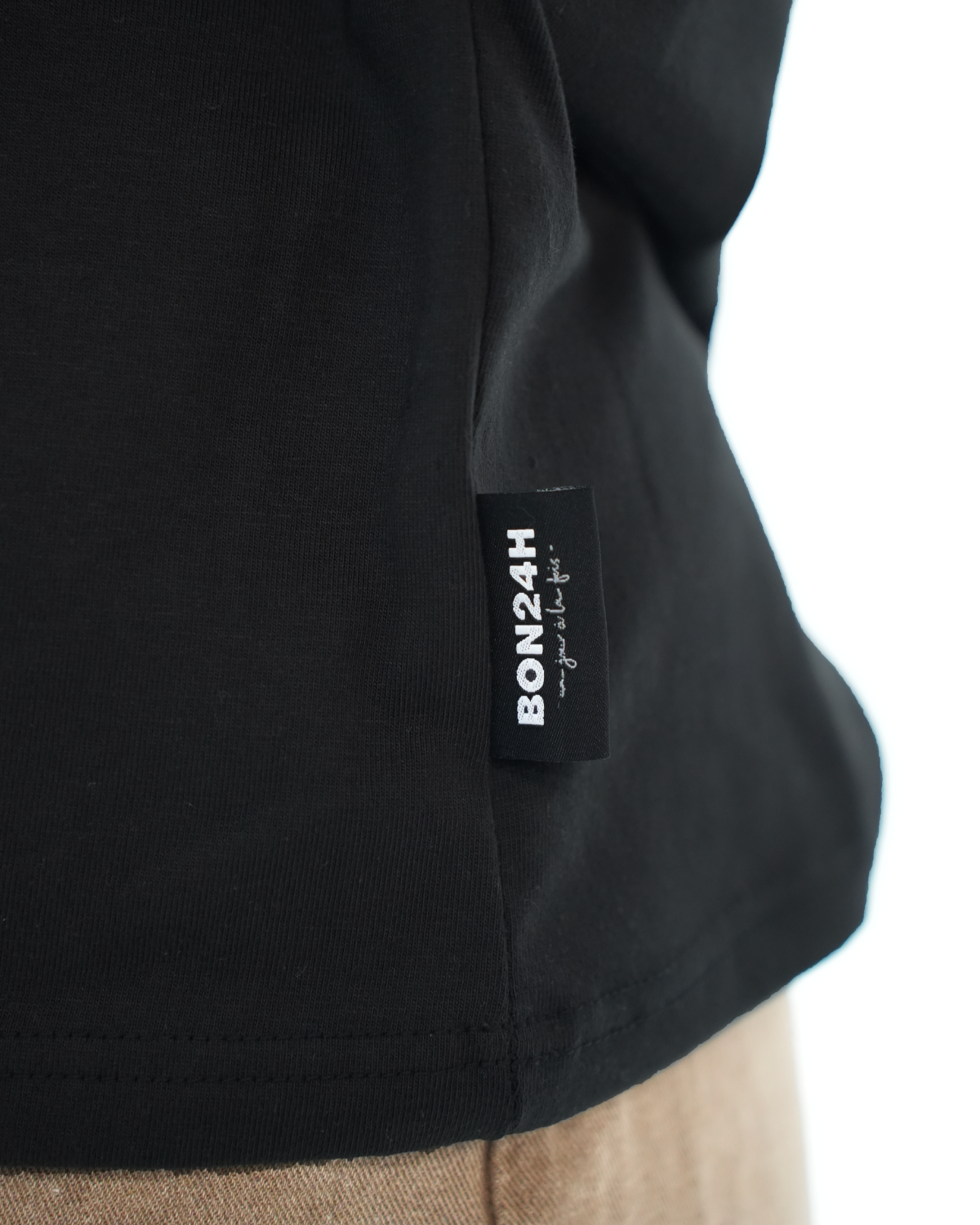 Boxy Tee Noir - Basic Logo