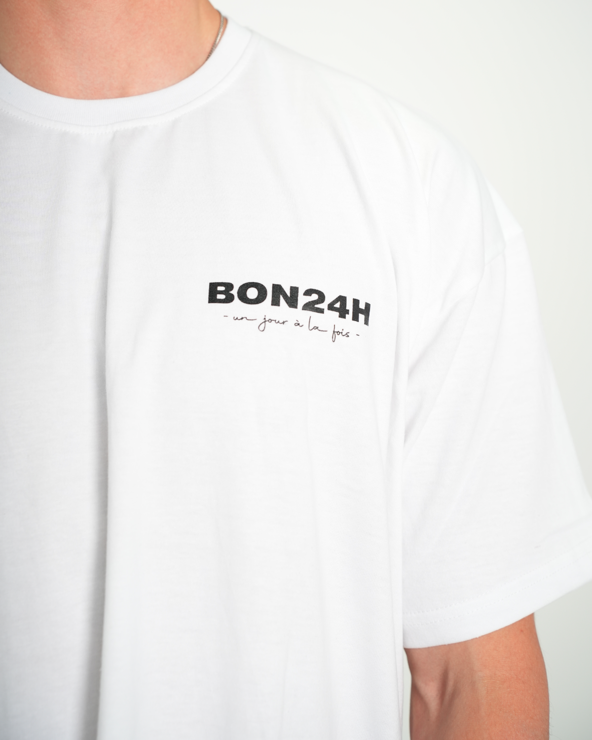 Boxy Tee Blanc - Basic Logo