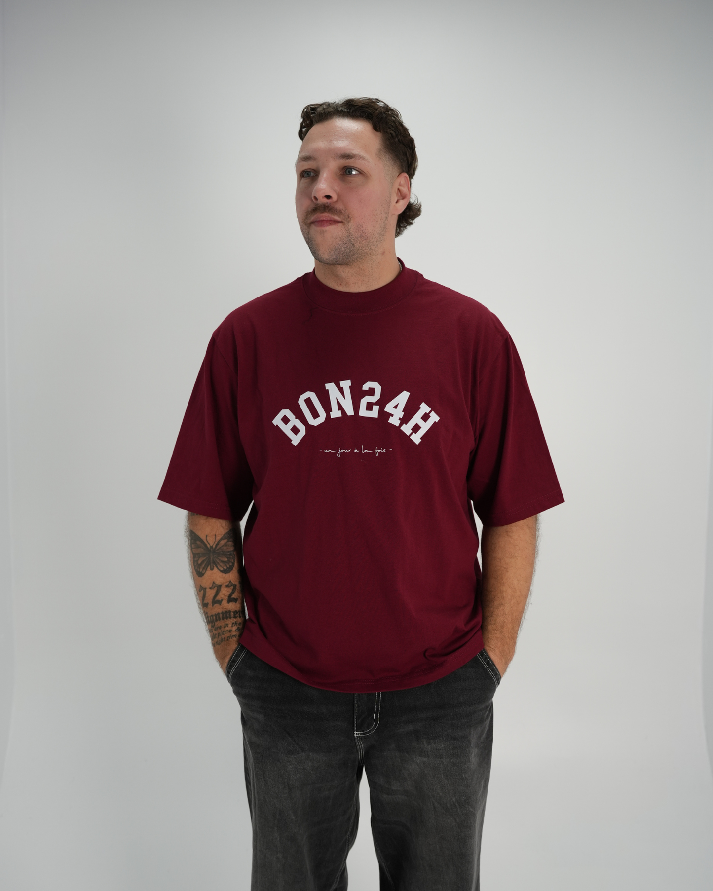 Boxy Tee Bourgogne - Nouvelle Ere
